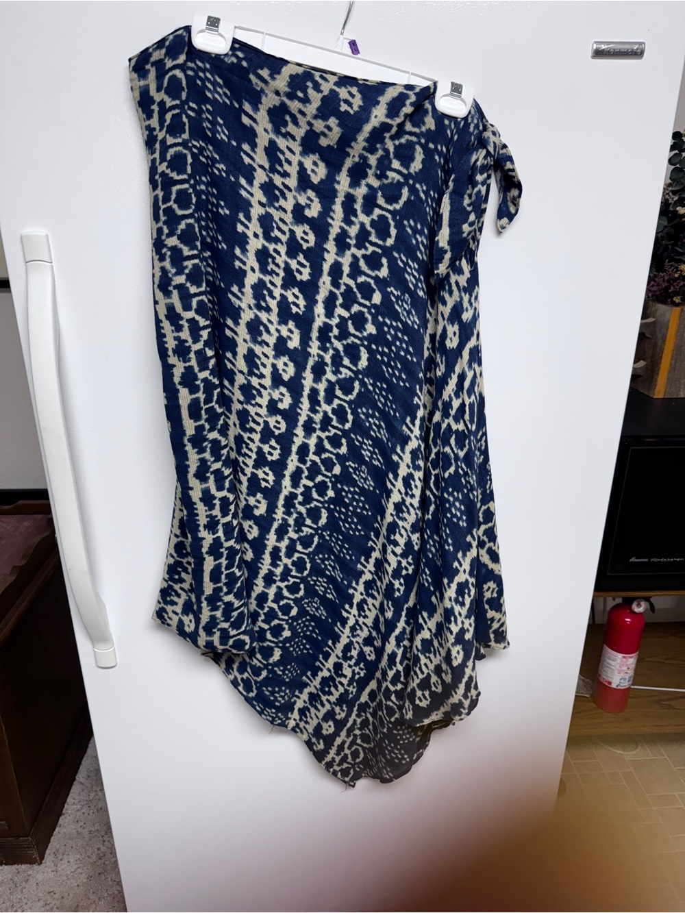 EUC Vintage Ralph Lauren Navy and Cream Printed Silk-Linen Skirt